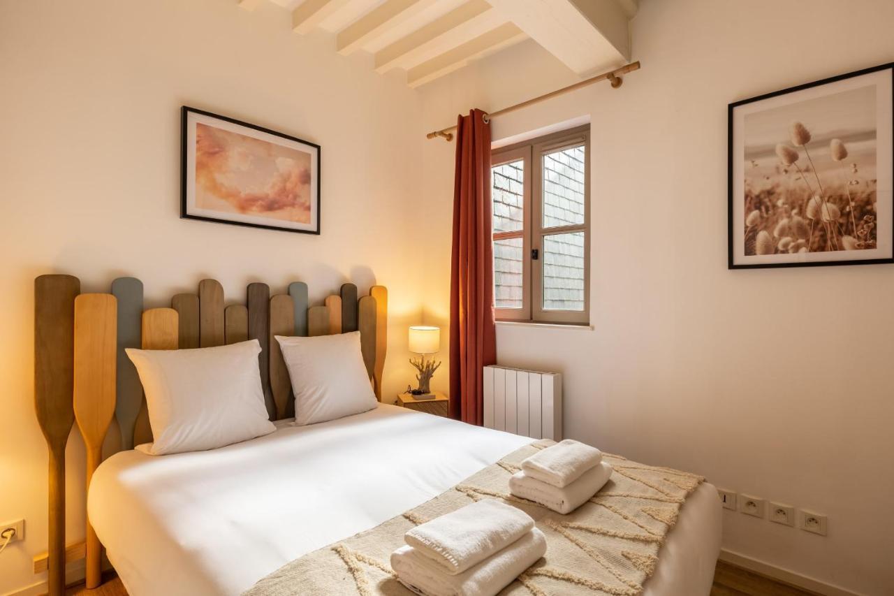 La Vague - Breath Of Freshness In Center Of Honfleur - Free Parking 550M Apartment Exterior photo