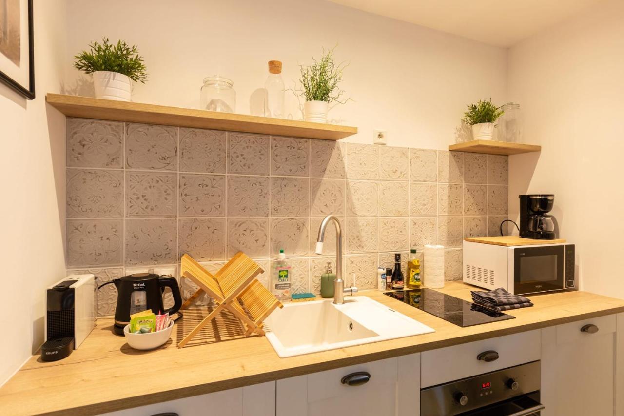 La Vague - Breath Of Freshness In Center Of Honfleur - Free Parking 550M Apartment Exterior photo
