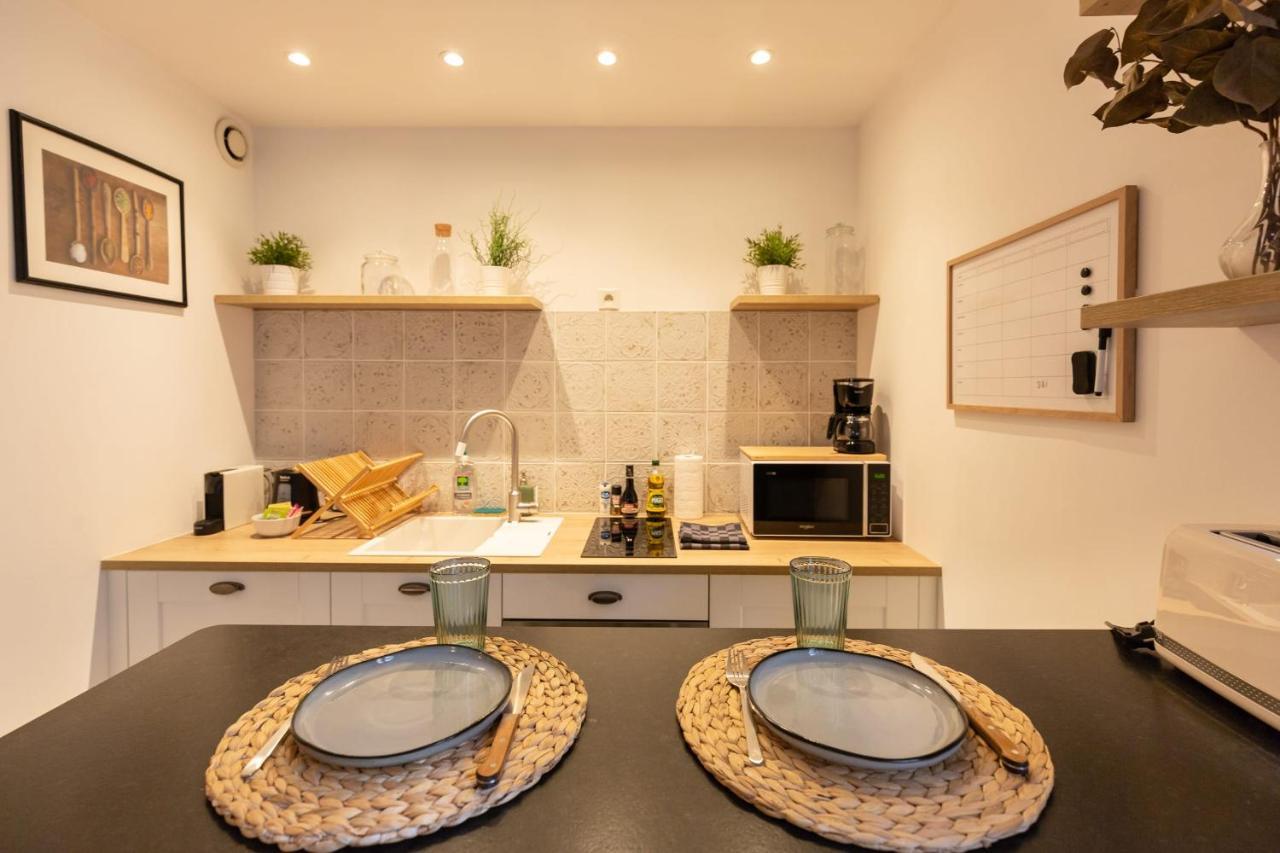 La Vague - Breath Of Freshness In Center Of Honfleur - Free Parking 550M Apartment Exterior photo